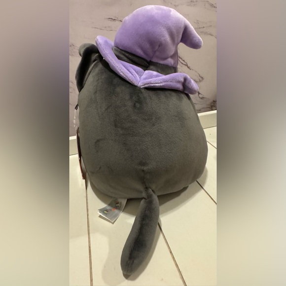 Squishmallow Halloween Calico Cat Witch with Hat and Pumpkin Basket - Picture 3 of 6